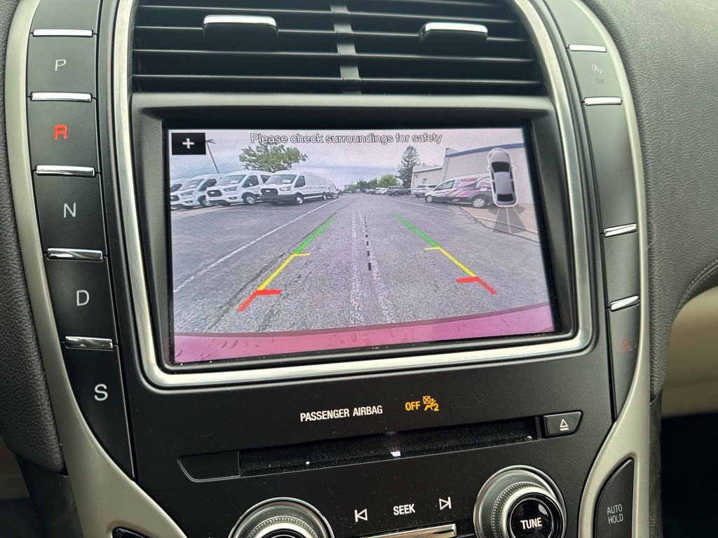 Used 2019 Lincoln Nautilus Reserve w/ Driver Assistance Package FWD image 22