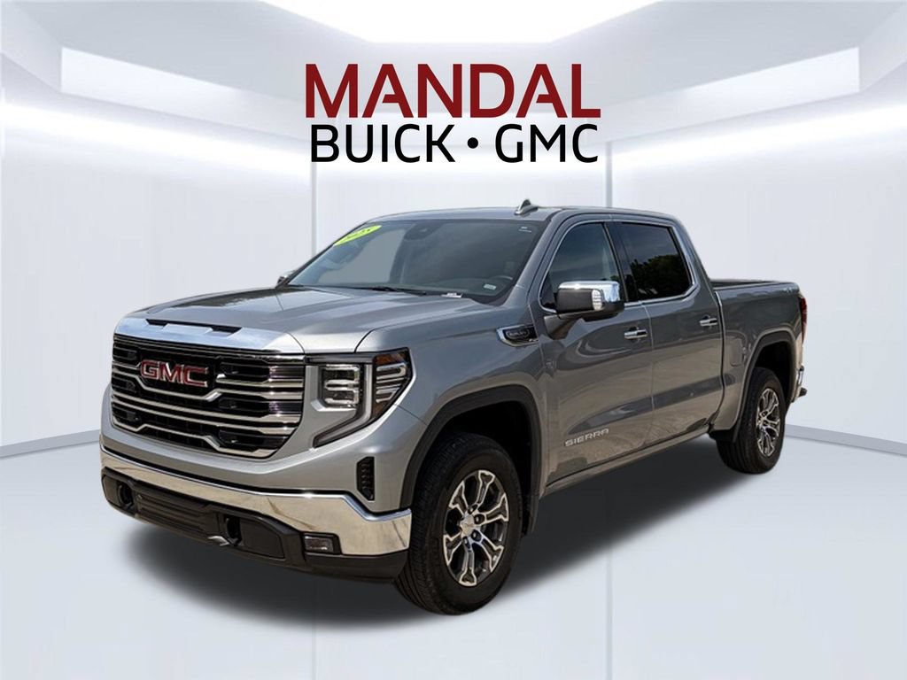 Used 2025 GMC Sierra 1500 SLT AWD/4WD image 1