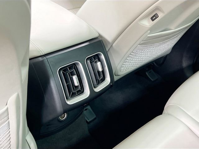 Certified 2024 Kia Sorento S w/ Panoramic Sunroof Package image 26