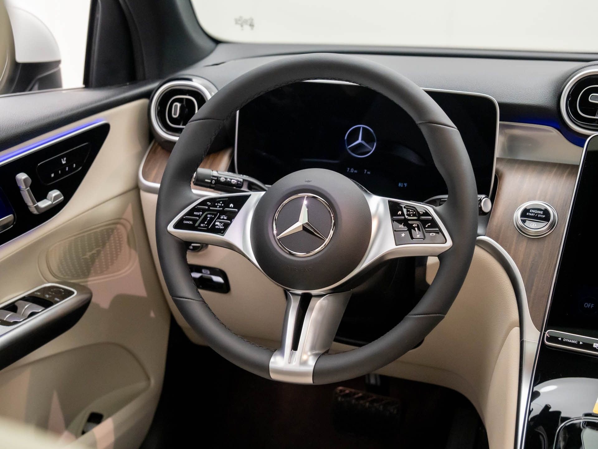 Certified 2026 Mercedes-Benz GLC 300 4MATIC image 12