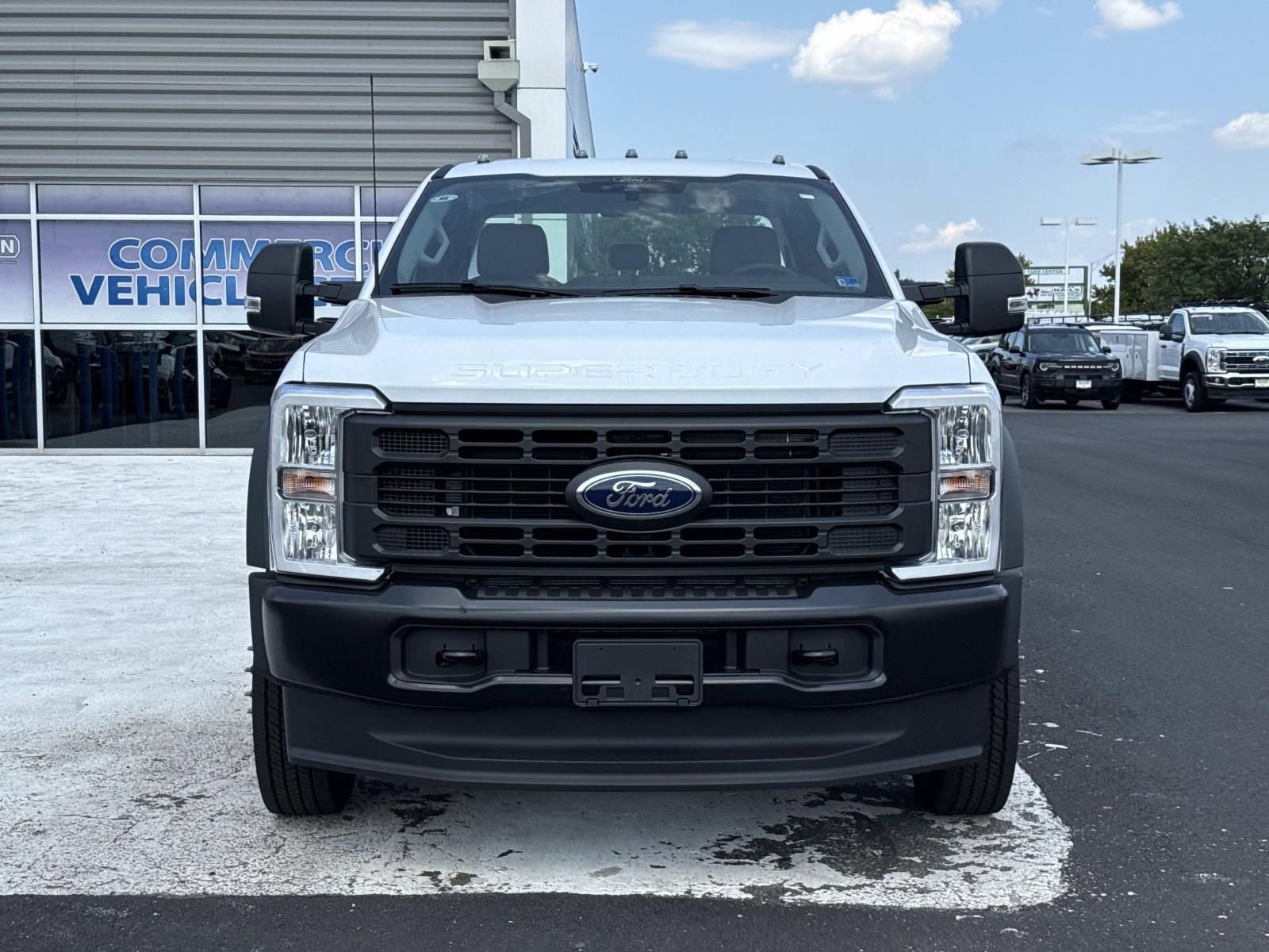 New 2026 Ford F550 4x4 SuperCab Super Duty image 8