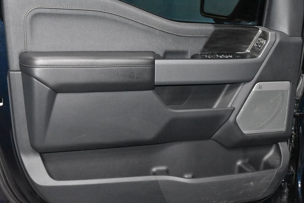 Used 2024 Ford F150 Lariat AWD/4WD image 4
