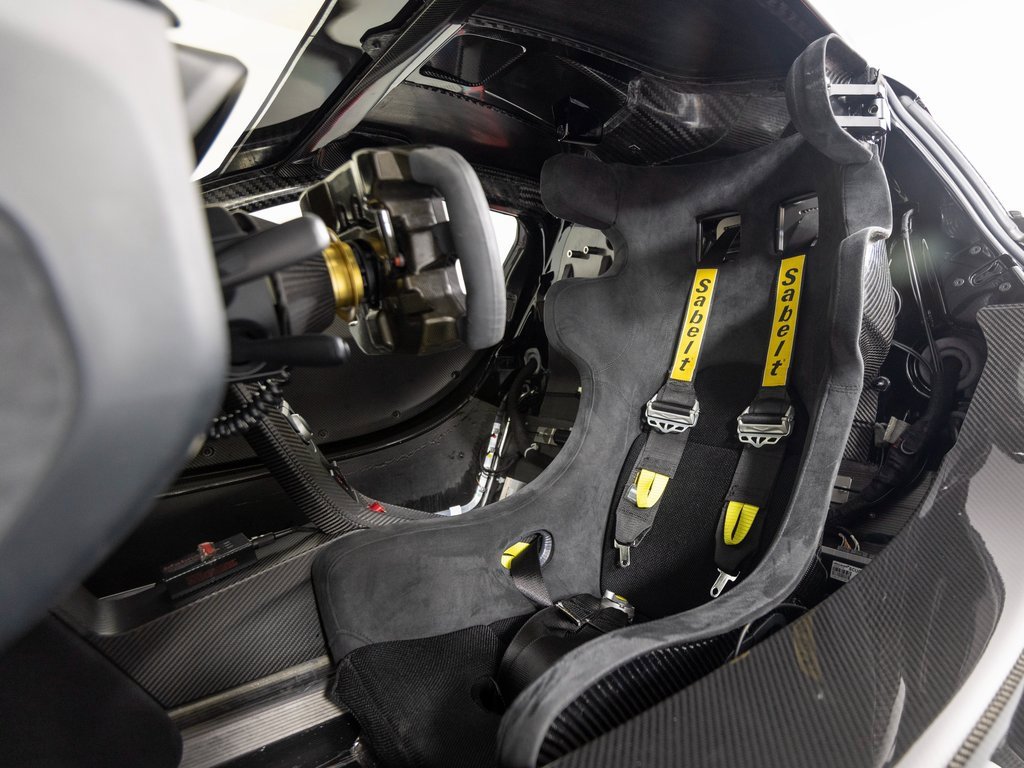 Used 2015 McLaren P1 image 47