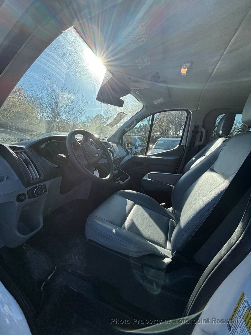 Used 2018 Ford Transit 350 XL RWD image 10