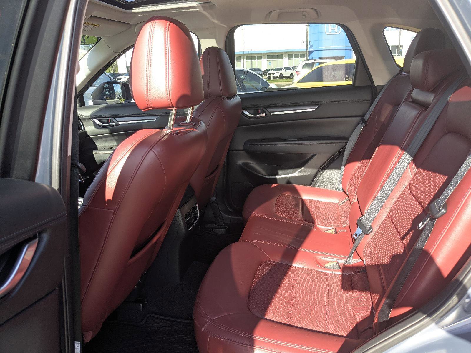 Used 2023 MAZDA CX-5 Carbon Edition image 26