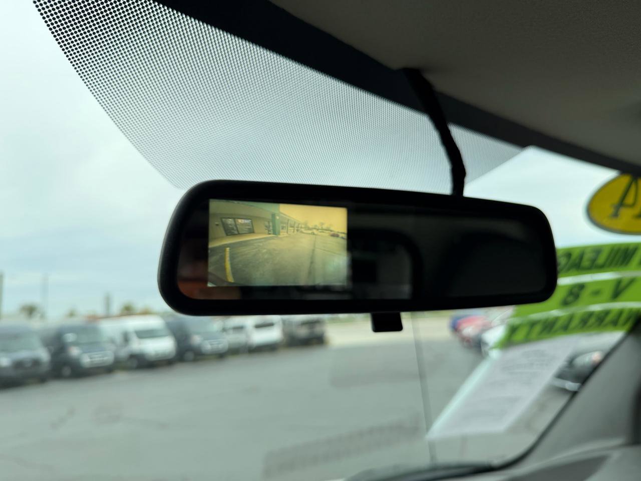 Used 2014 Chevrolet Express 2500 RWD image 24