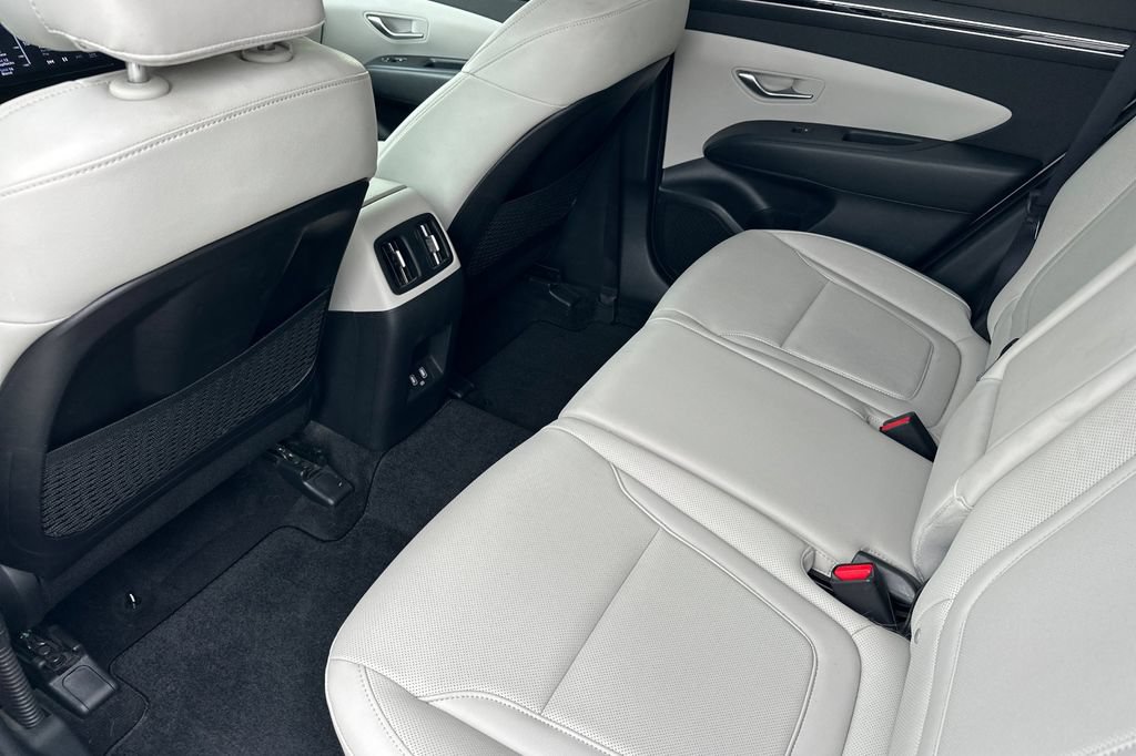 Used 2023 Hyundai Tucson SEL w/ Convenience Package FWD image 12