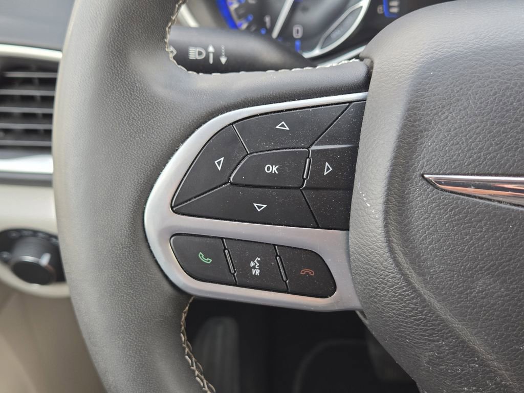 Used 2024 Chrysler Voyager LX FWD image 32