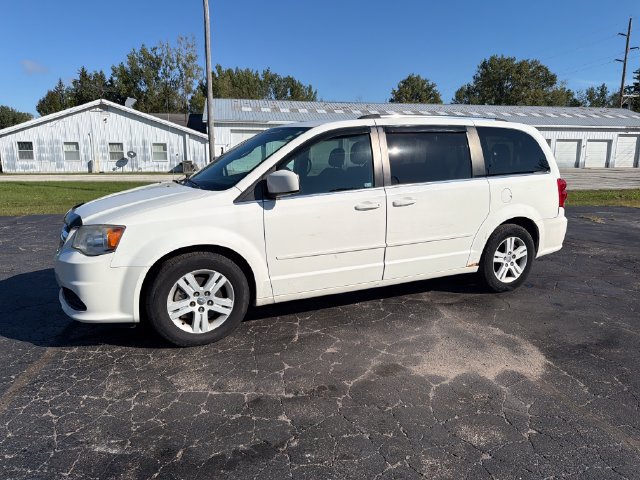 Used 2012 Dodge Grand Caravan Crew w/ Crew Value Pkg FWD image 2