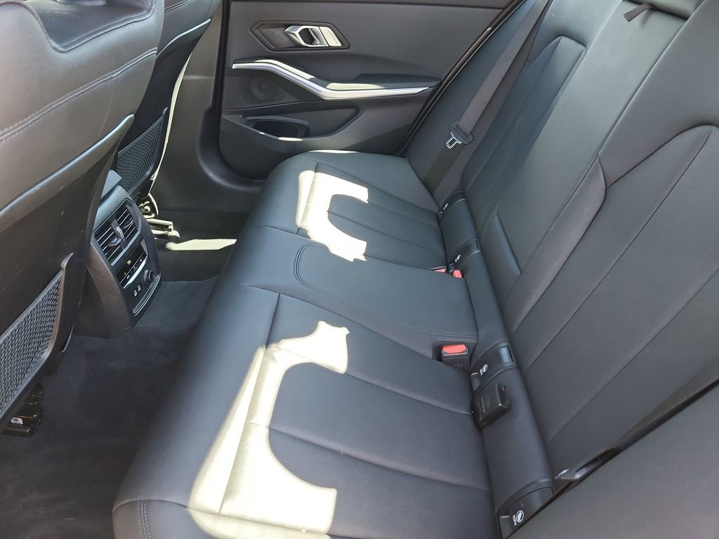 Used 2020 BMW 330i xDrive Sedan w/ Convenience Package image 12