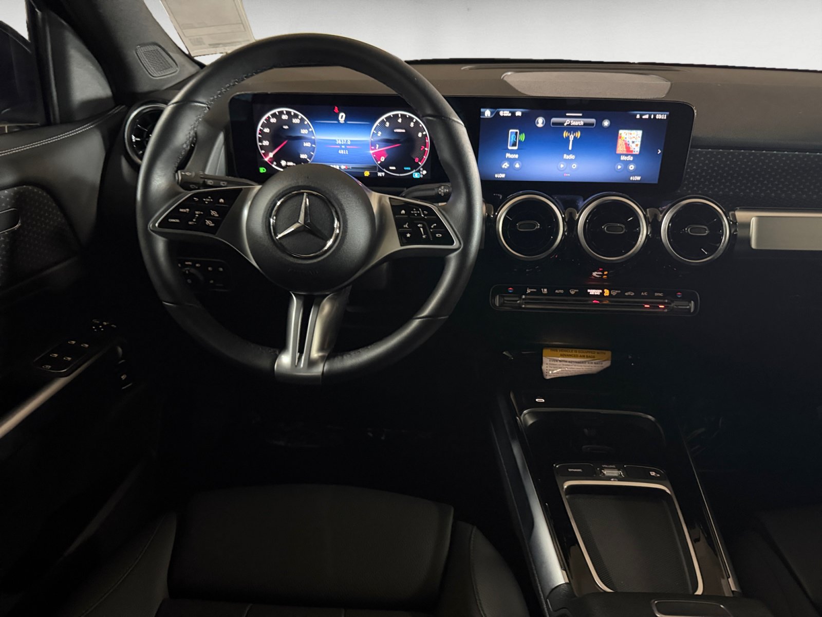 Used 2026 Mercedes-Benz GLB 250 image 14