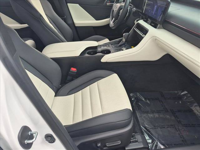 Used 2026 Lexus IS 350 F Sport w/ Technology Package RWD image 19