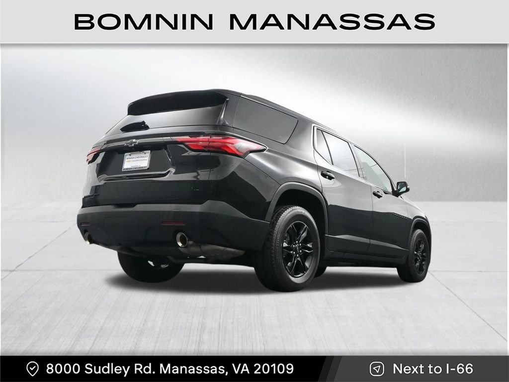 Used 2023 Chevrolet Traverse LT w/ Midnight/Sport Edition AWD/4WD image 33