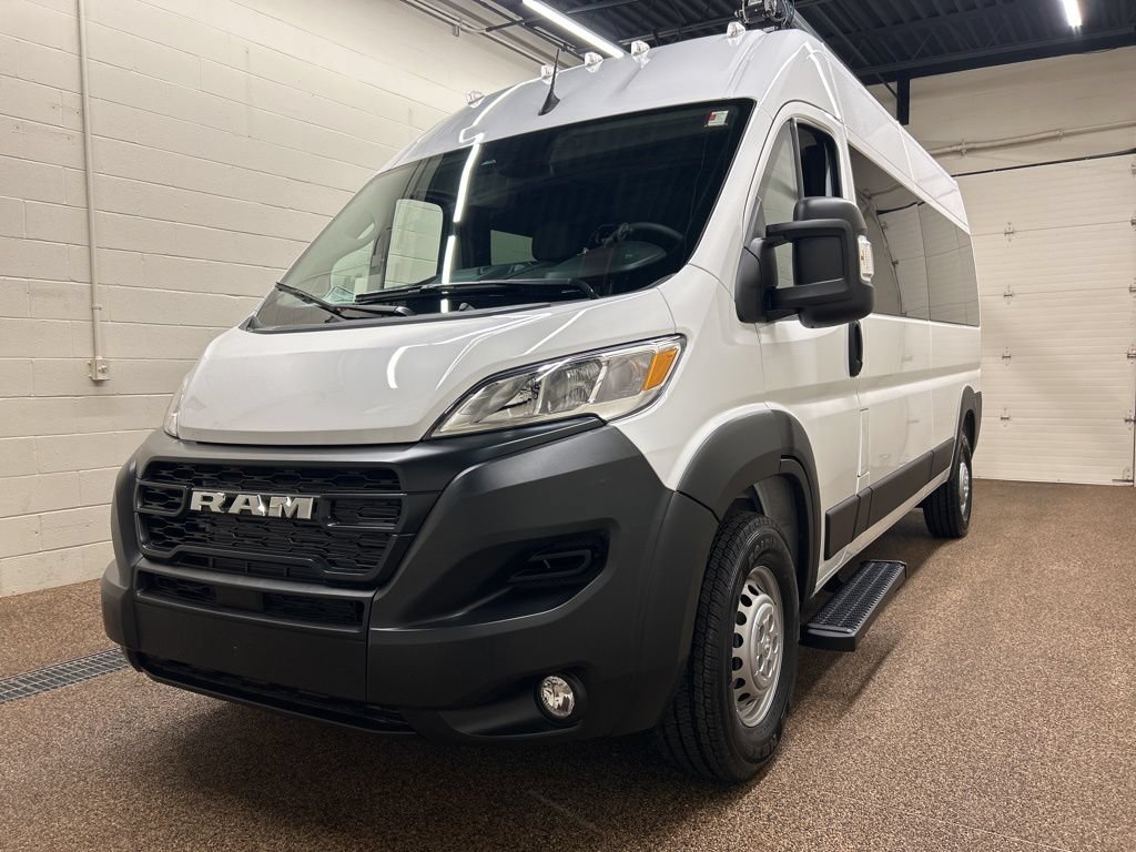 New 2025 RAM ProMaster 2500 w/ Convenience Group FWD image 5