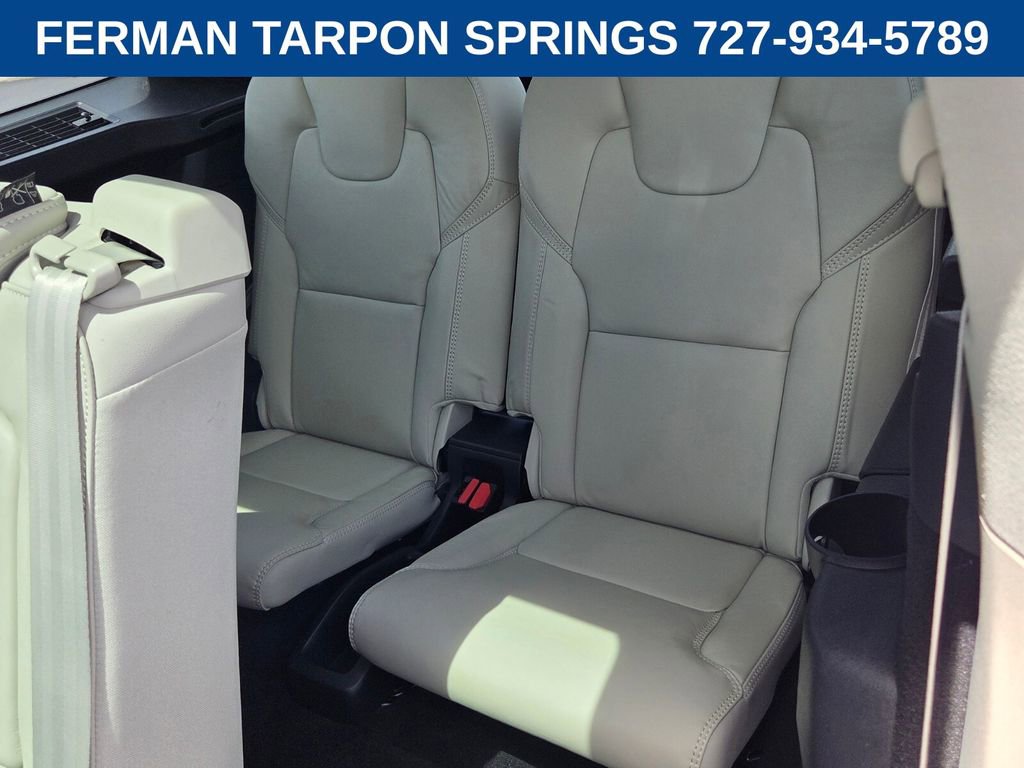 Certified 2023 Volvo XC90 B6 Ultimate w/ Protection Package Premier image 14
