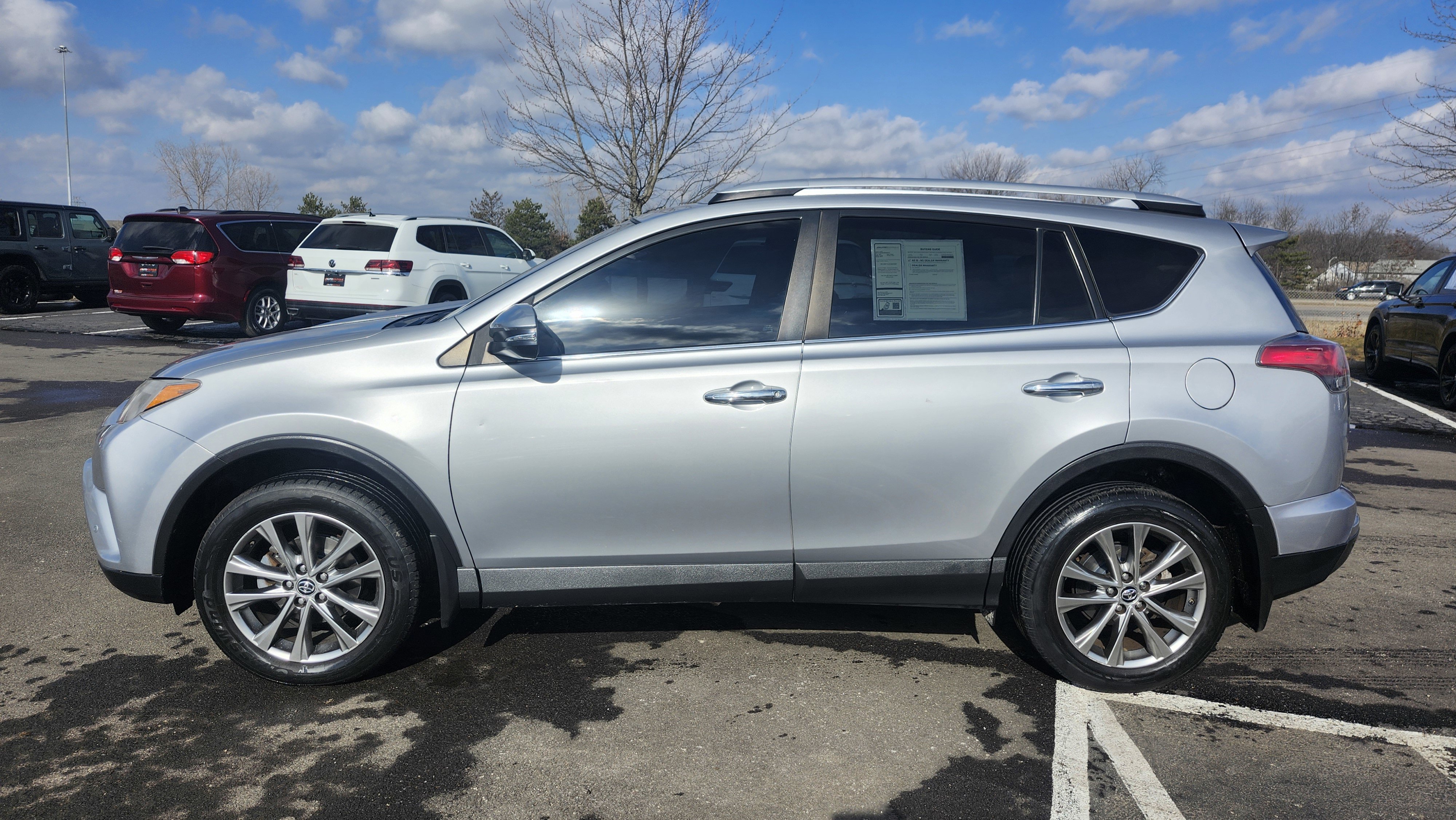 Used 2016 Toyota RAV4 Limited image 13
