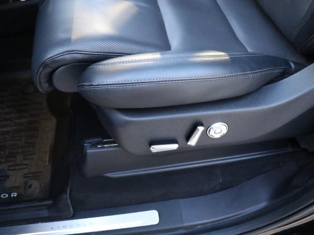 Used 2025 Lincoln Navigator L Reserve w/ Jet Appearance Package image 20
