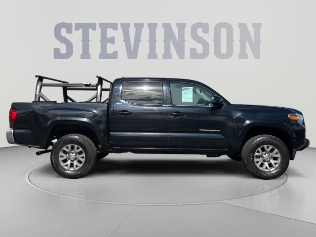 Used 2019 Toyota Tacoma SR5 AWD/4WD image 6