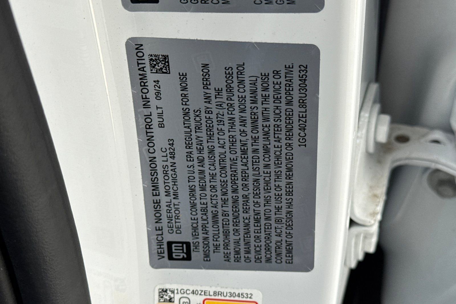 New 2024 Chevrolet Silverado EV RST image 25