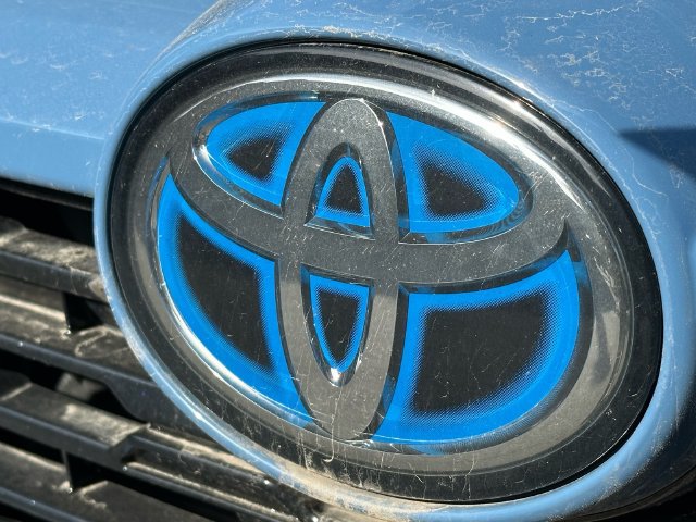 Certified 2024 Toyota RAV4 SE w/ Weather Package AWD/4WD image 9