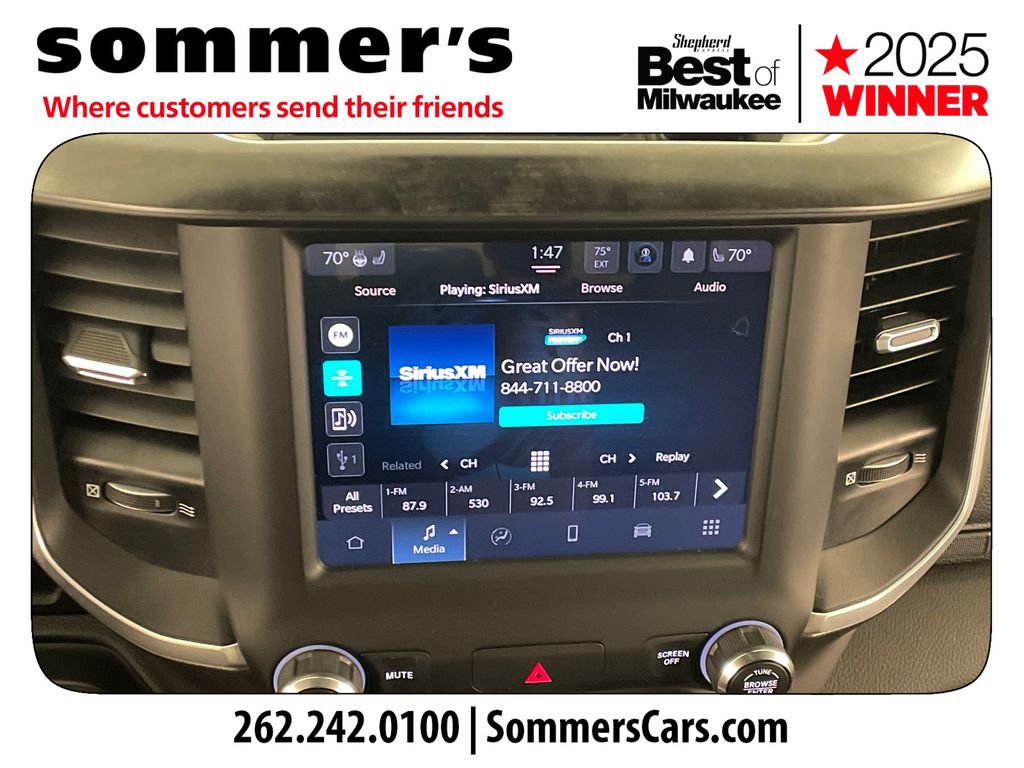Used 2022 RAM 1500 Big Horn w/ Night Edition AWD/4WD image 15