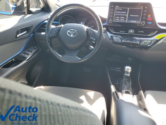Used 2019 Toyota C-HR XLE FWD image 15