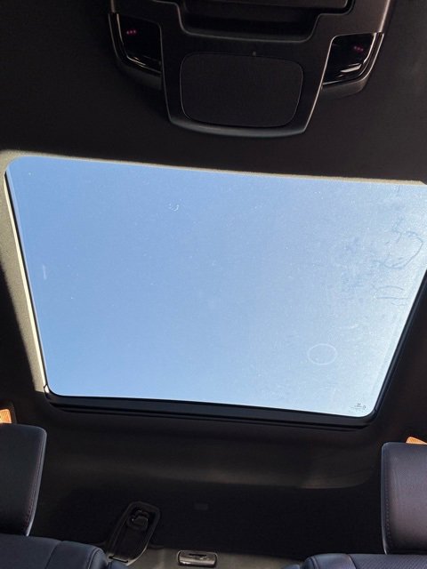 Used 2022 Honda Pilot Black Edition image 7