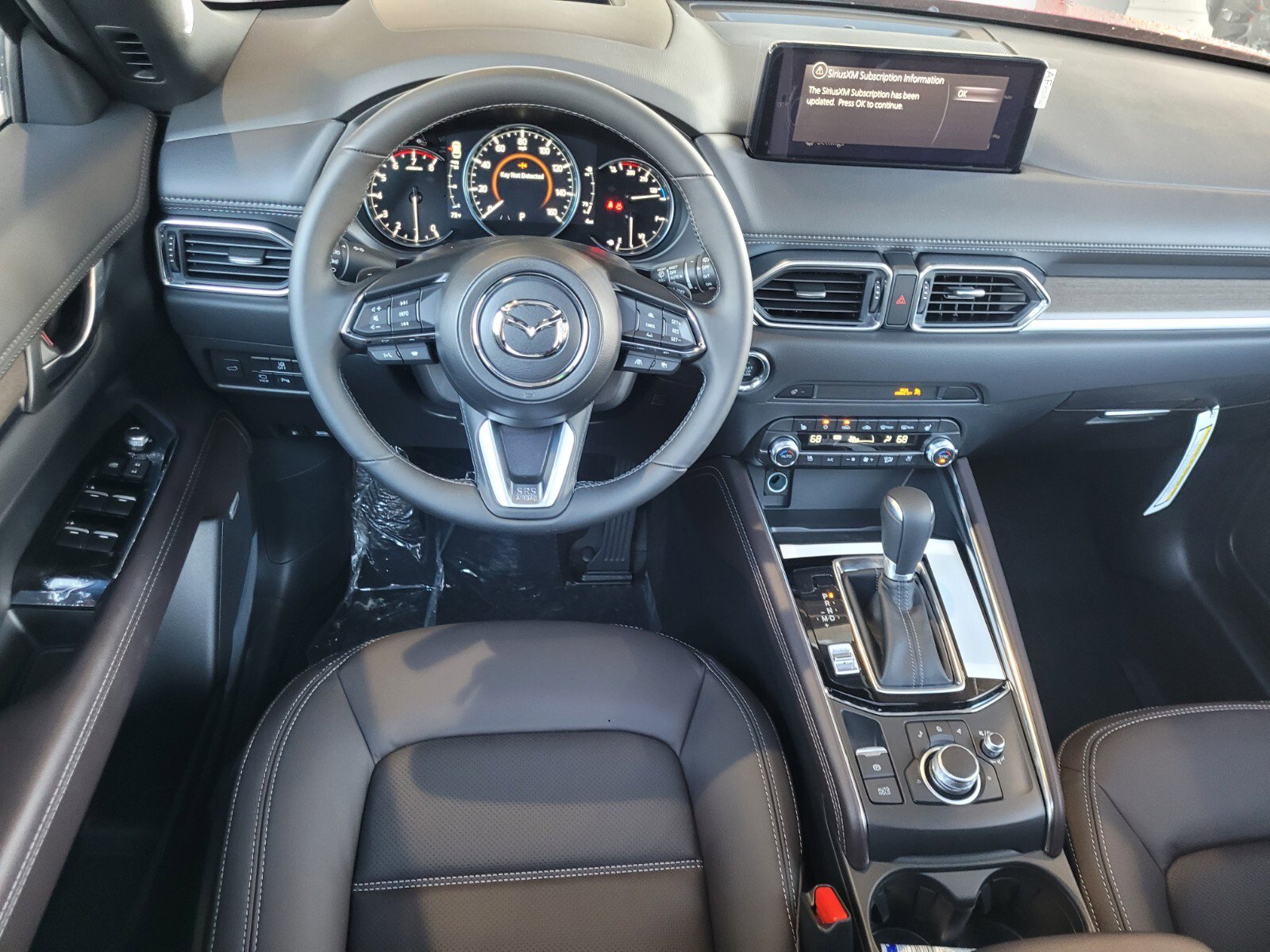 New 2025 MAZDA CX-5 Signature image 8