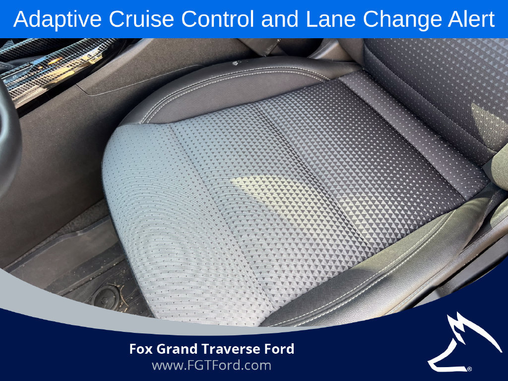 Used 2025 Chevrolet Trax LT w/ Driver Confidence Package FWD image 9
