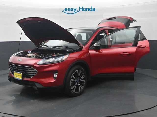 Used 2022 Ford Escape SEL w/ SEL Stealth AWD Package image 37