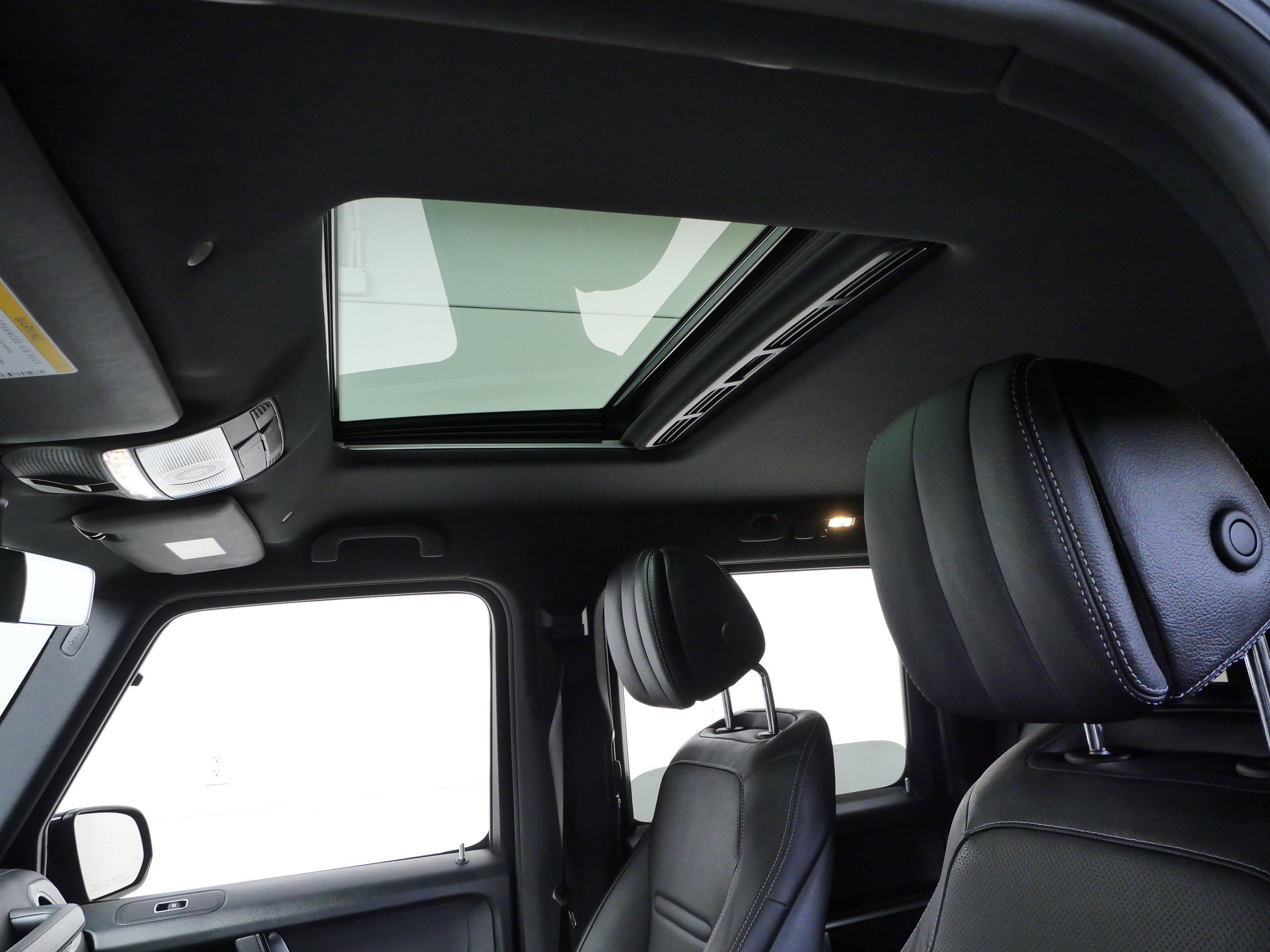 Used 2021 Mercedes-Benz G 550 image 21