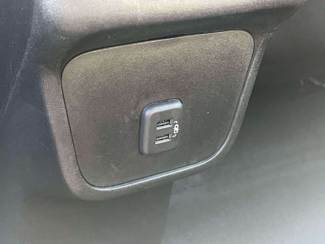 Used 2020 Chevrolet Equinox LS FWD image 15