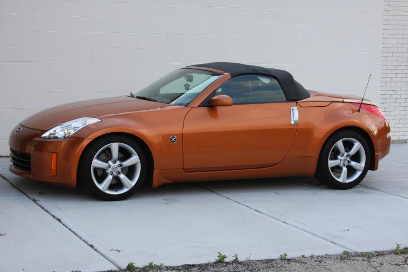 Used 2006 Nissan 350Z Touring RWD image 15