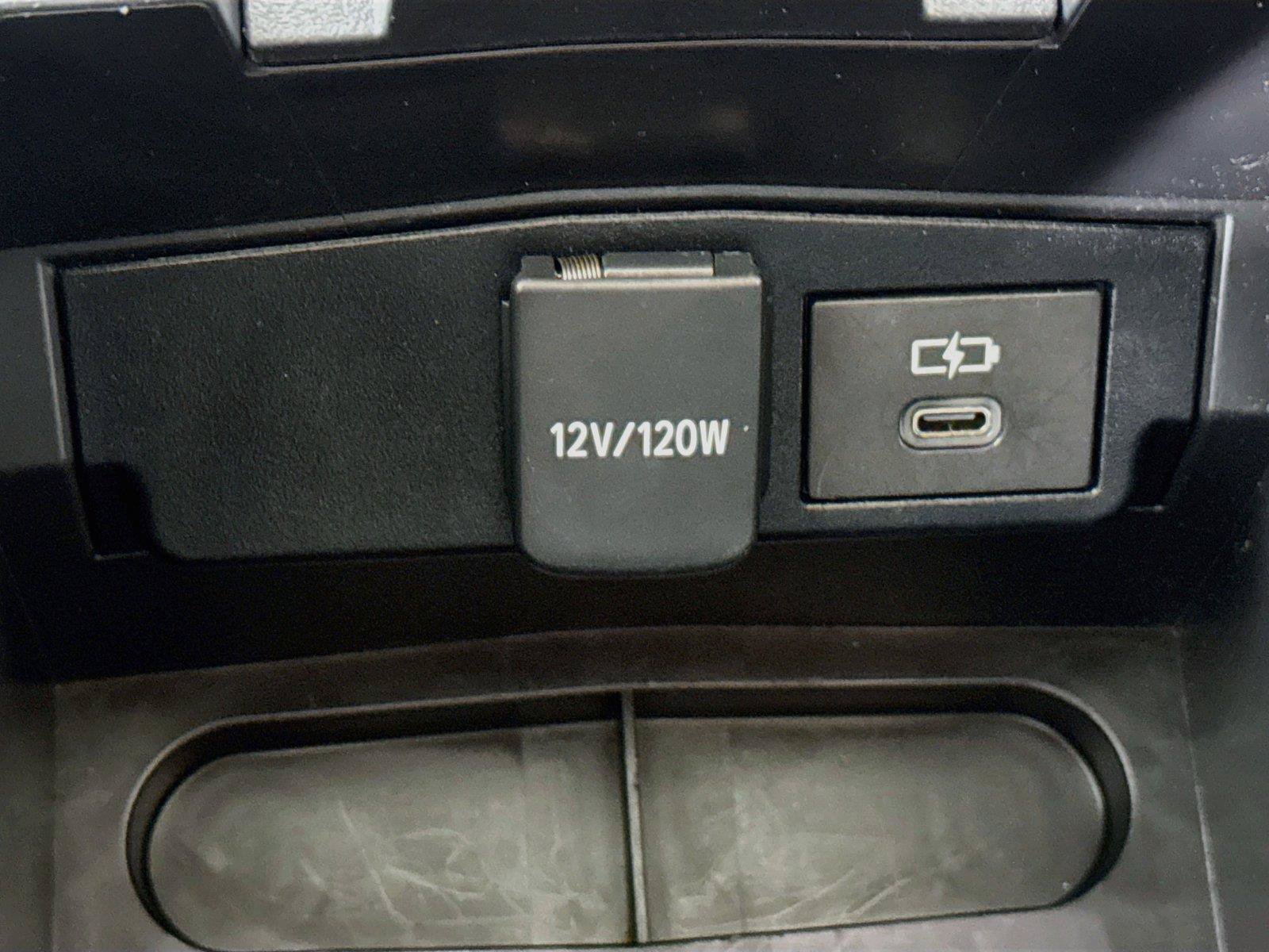 Used 2025 Toyota Corolla Cross LE w/ Moonroof Package AWD/4WD image 35