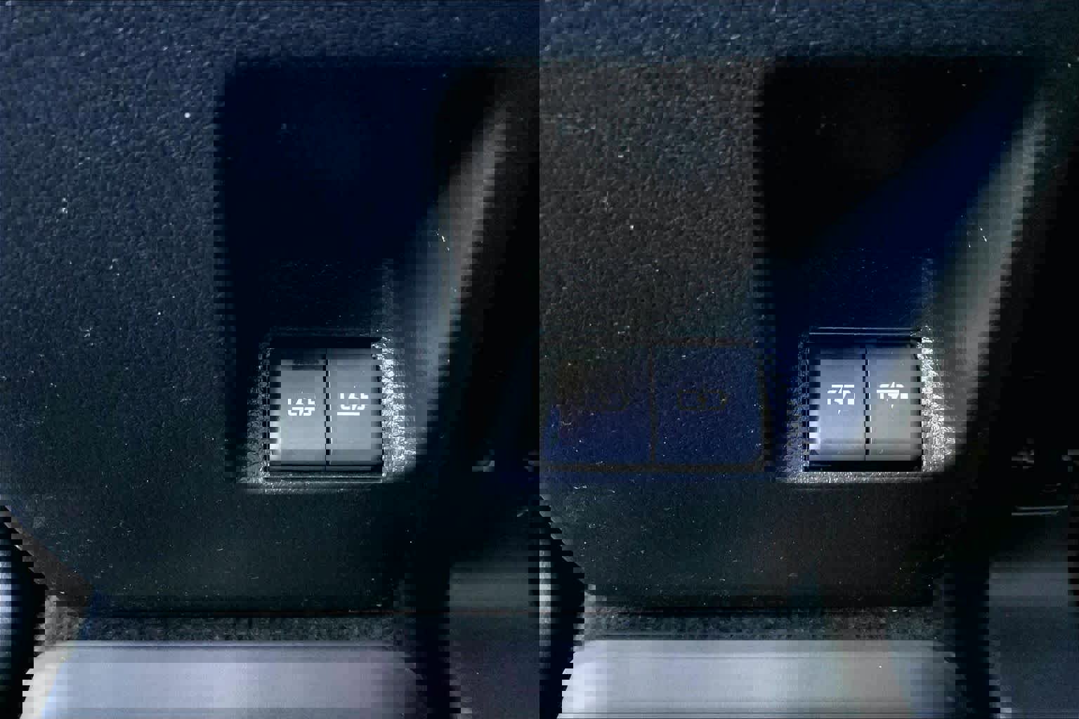 Used 2023 Toyota 4Runner TRD Off-Road Premium image 34