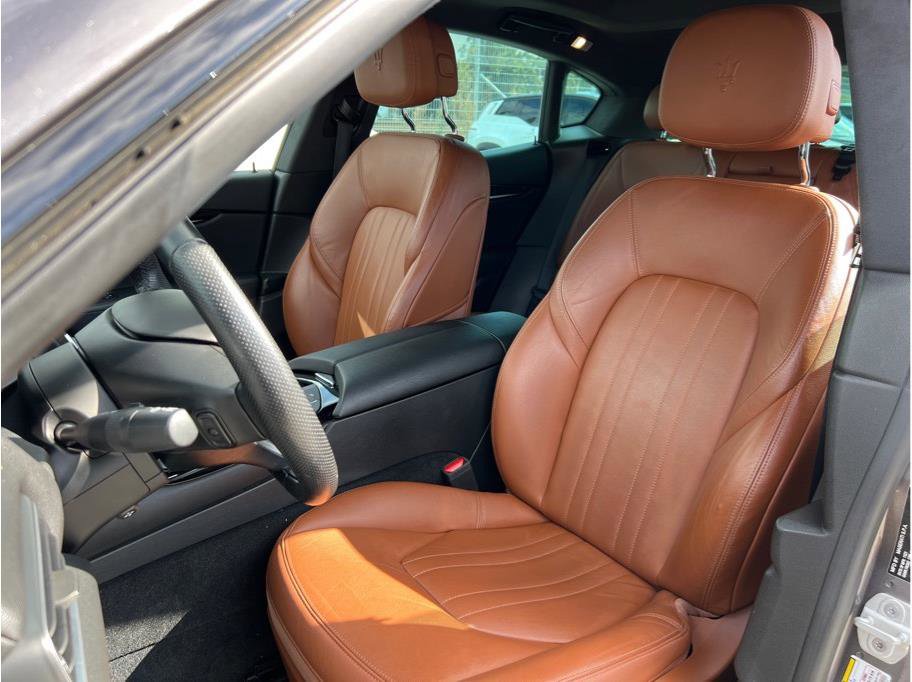 Used 2022 Maserati Levante GT image 8