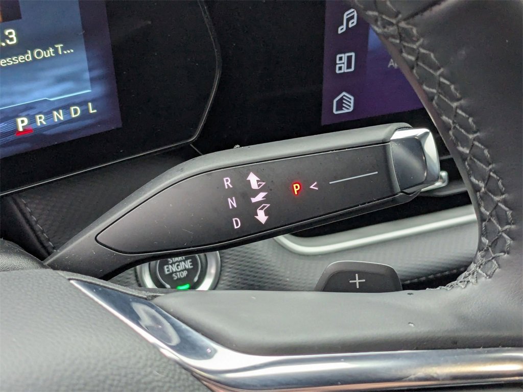 Used 2025 Chevrolet Equinox LT image 26