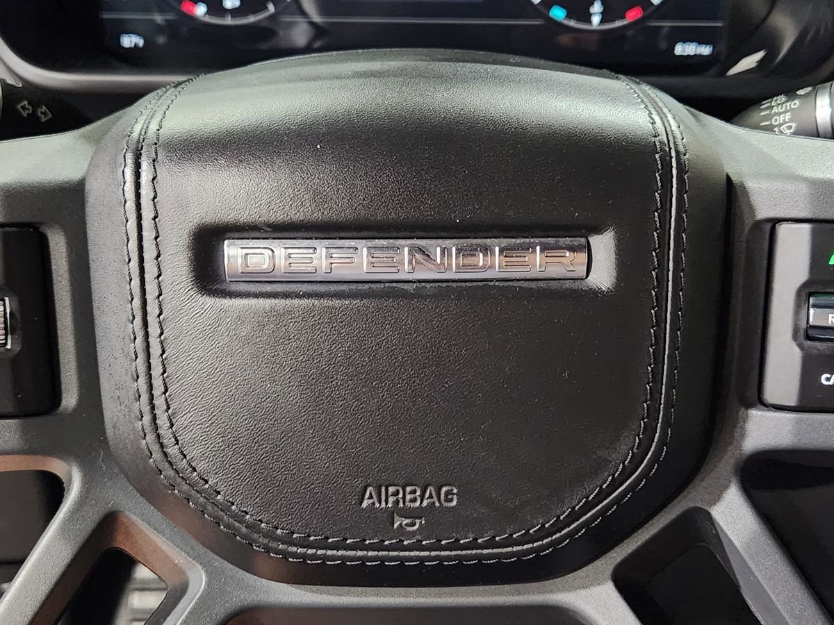 Used 2021 Land Rover Defender 110 X AWD/4WD image 39