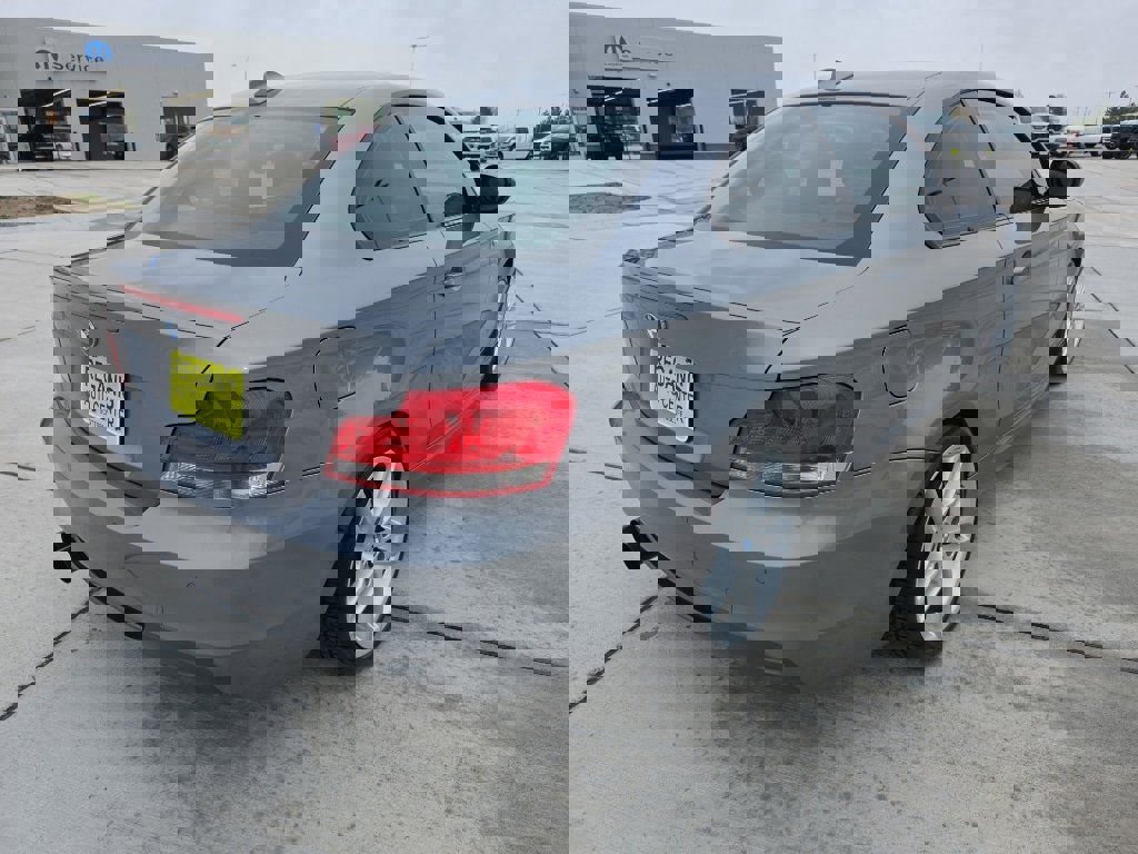 Used 2012 BMW 135i Coupe RWD image 5