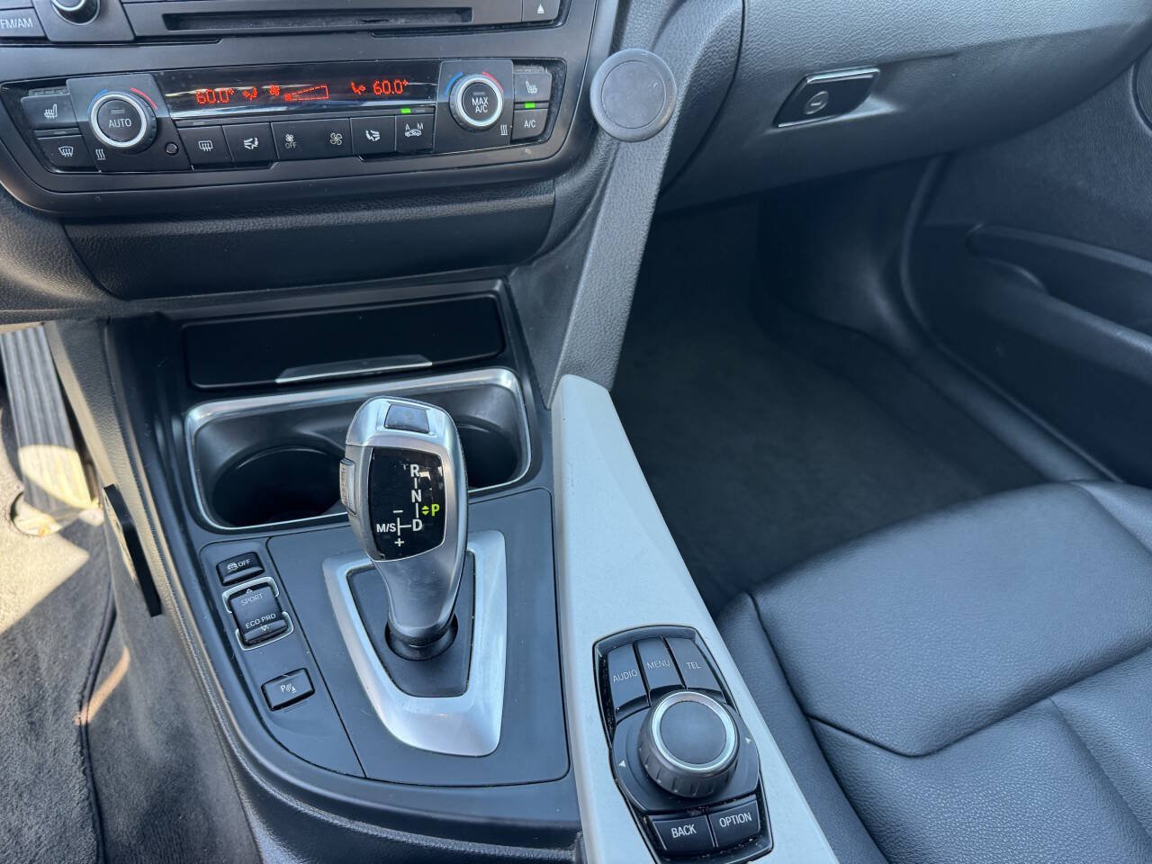 Used 2013 BMW 328i xDrive Sedan AWD/4WD image 11