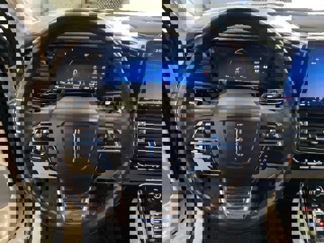 Used 2024 Lincoln Navigator Black Label image 19