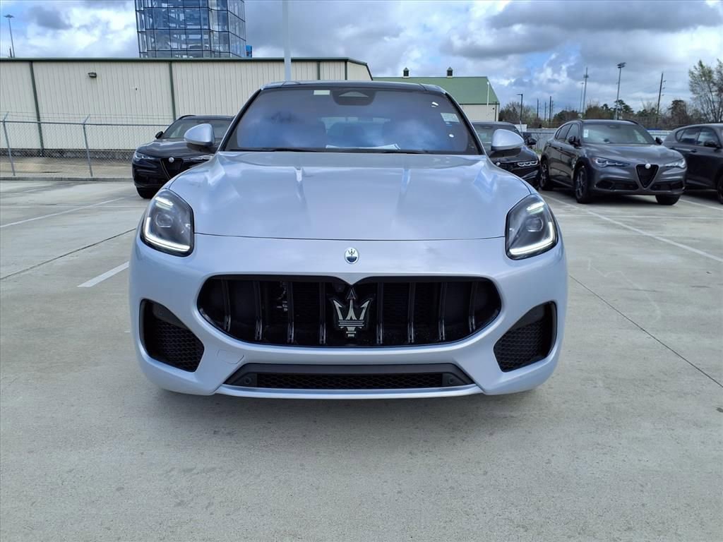 New 2026 Maserati Grecale Modena image 4