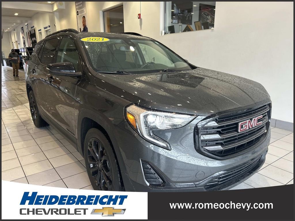 Certified 2021 GMC Terrain SLE w/ Driver Convenience Package AWD/4WD image 1