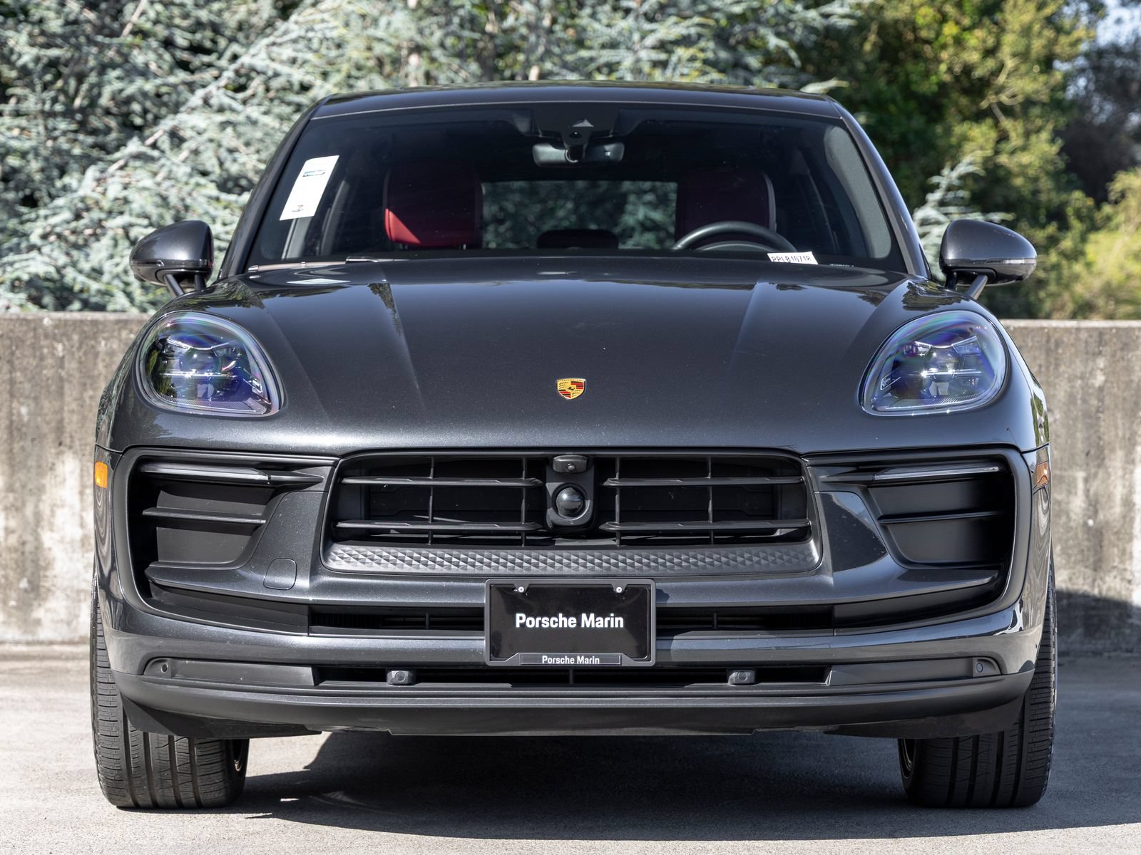 Certified 2023 Porsche Macan AWD/4WD image 8