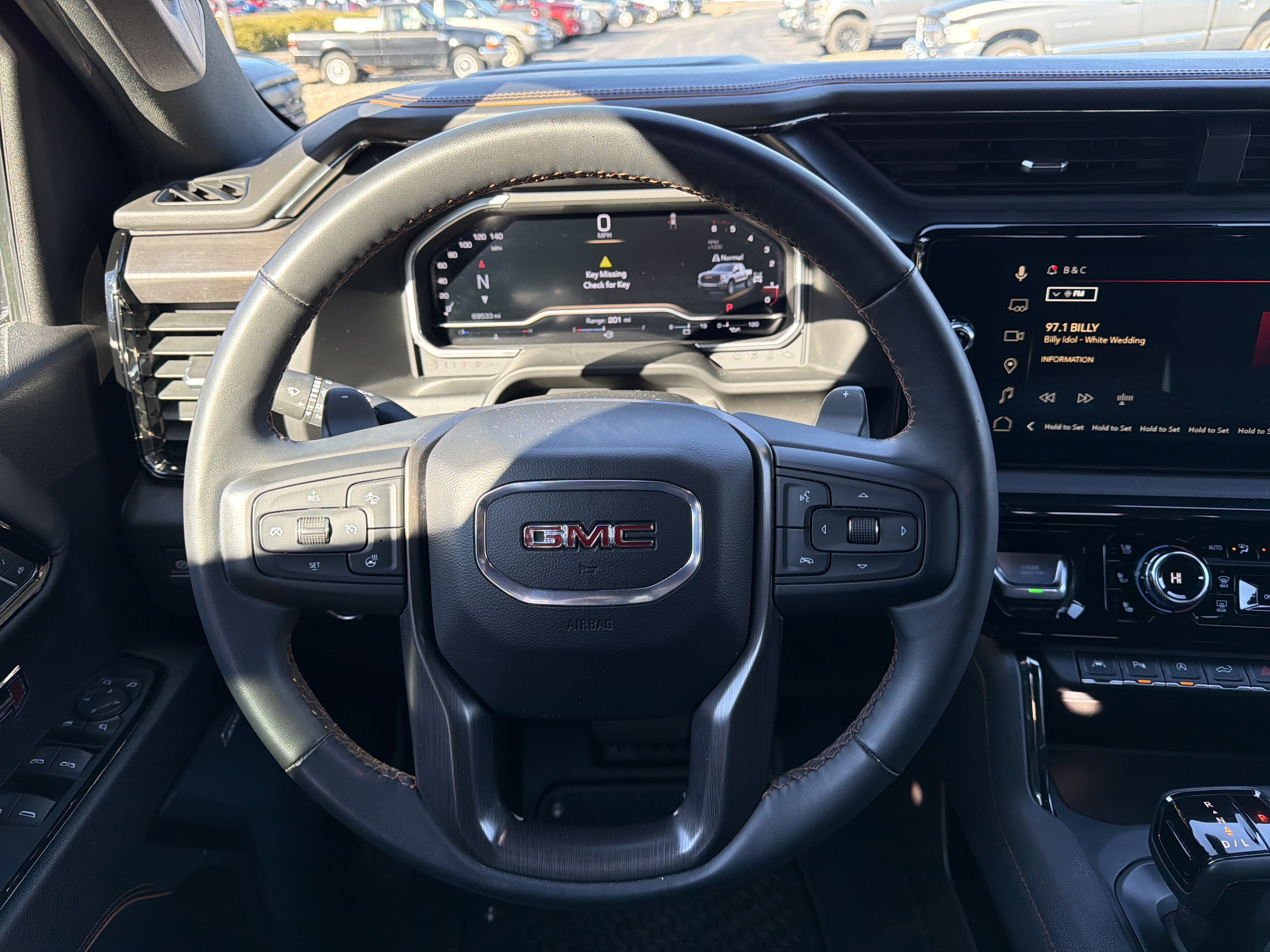 Used 2023 GMC Sierra 1500 AT4 w/ Technology Package image 22