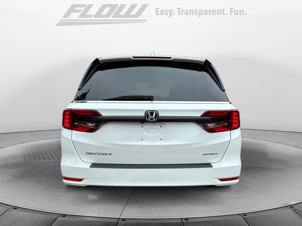 Used 2024 Honda Odyssey Sport image 8