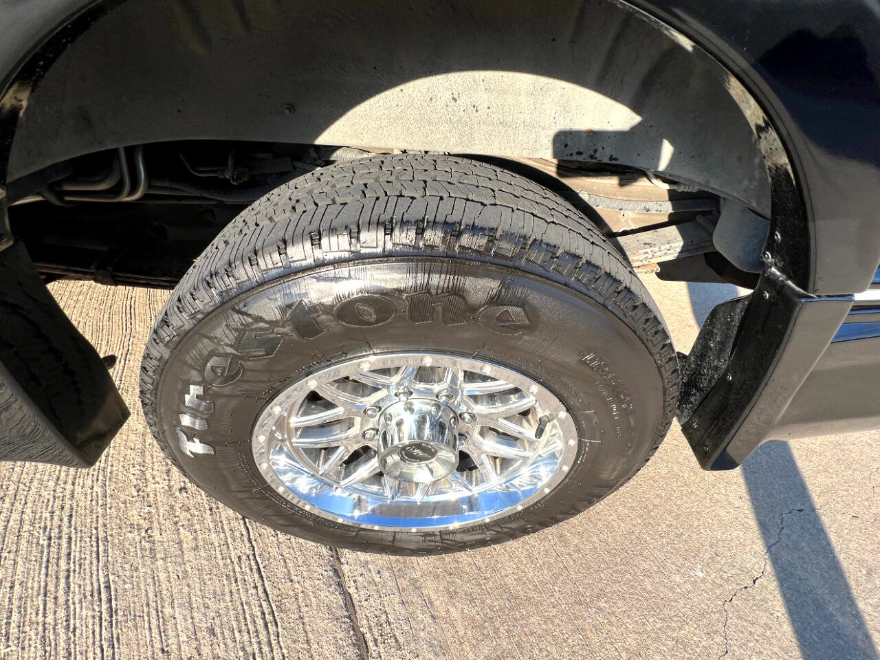 Used 2017 Chevrolet Express 2500 Extended image 6