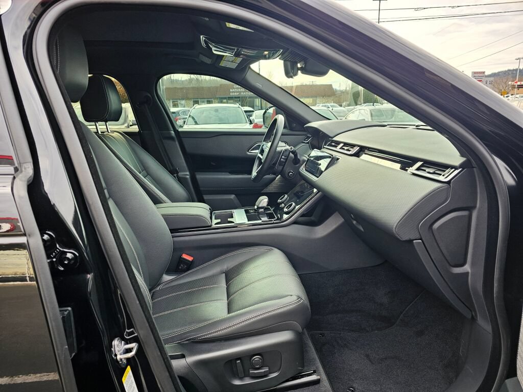 Used 2022 Land Rover Range Rover Velar R-Dynamic S AWD/4WD image 10