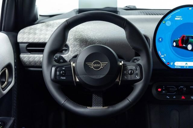 New 2026 MINI Cooper S image 13