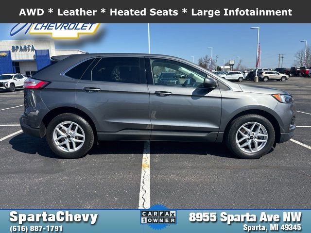 Used 2023 Ford Edge SEL image 2